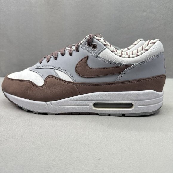 Mens‎ Size 12.5 Nike Air Max 1 Premium Shima Shima Shoes White Plum Eclipse 2023 main image 4